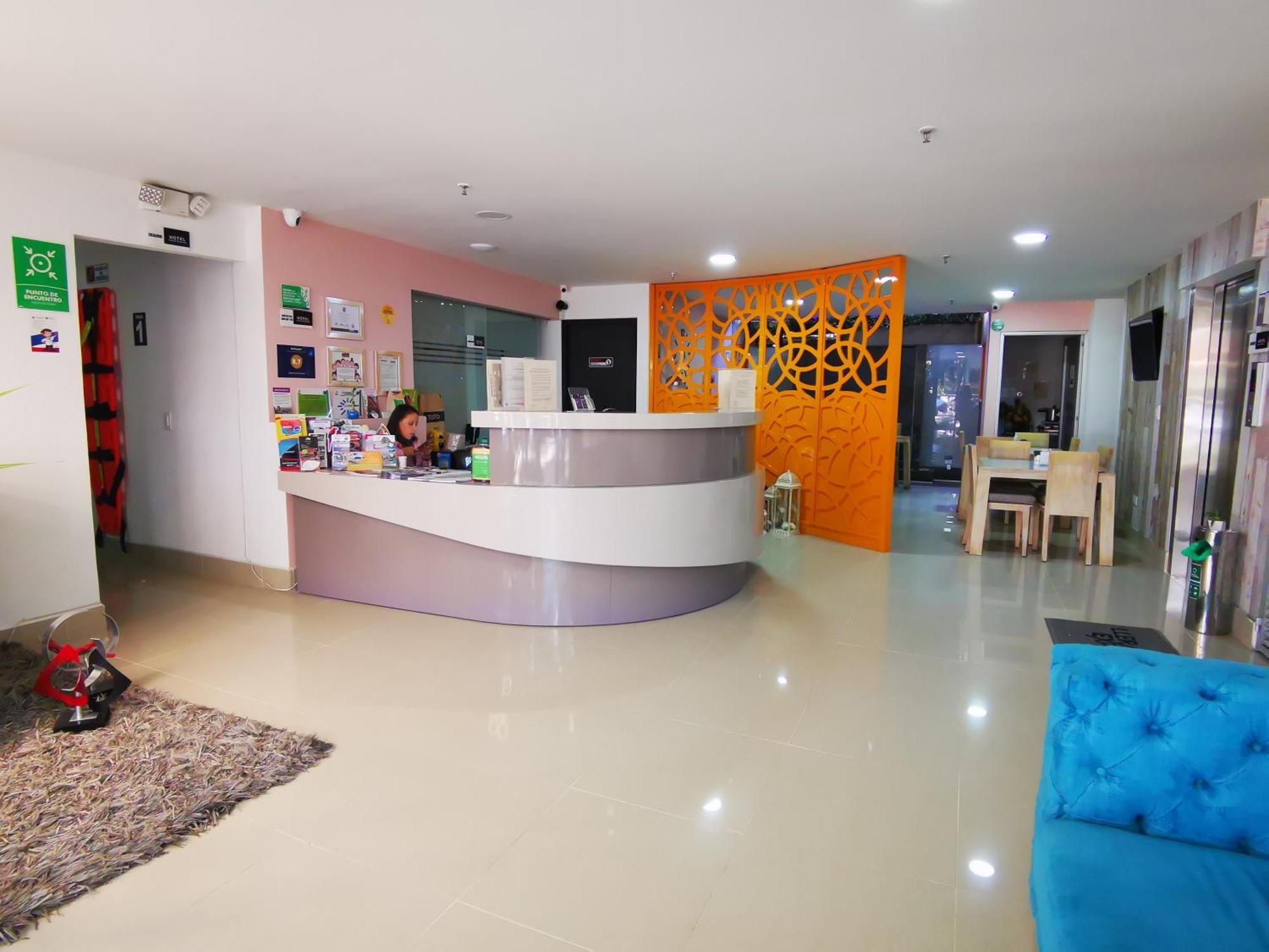 Hotel Lleras Express 메딜린 외부 사진