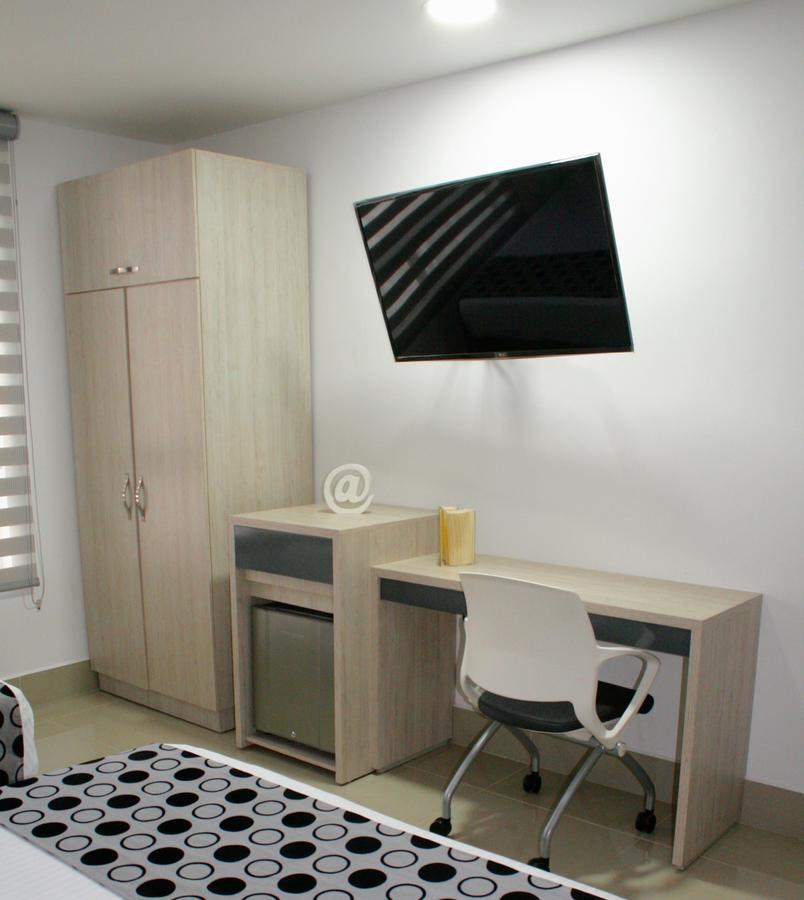 Hotel Lleras Express 메딜린 외부 사진